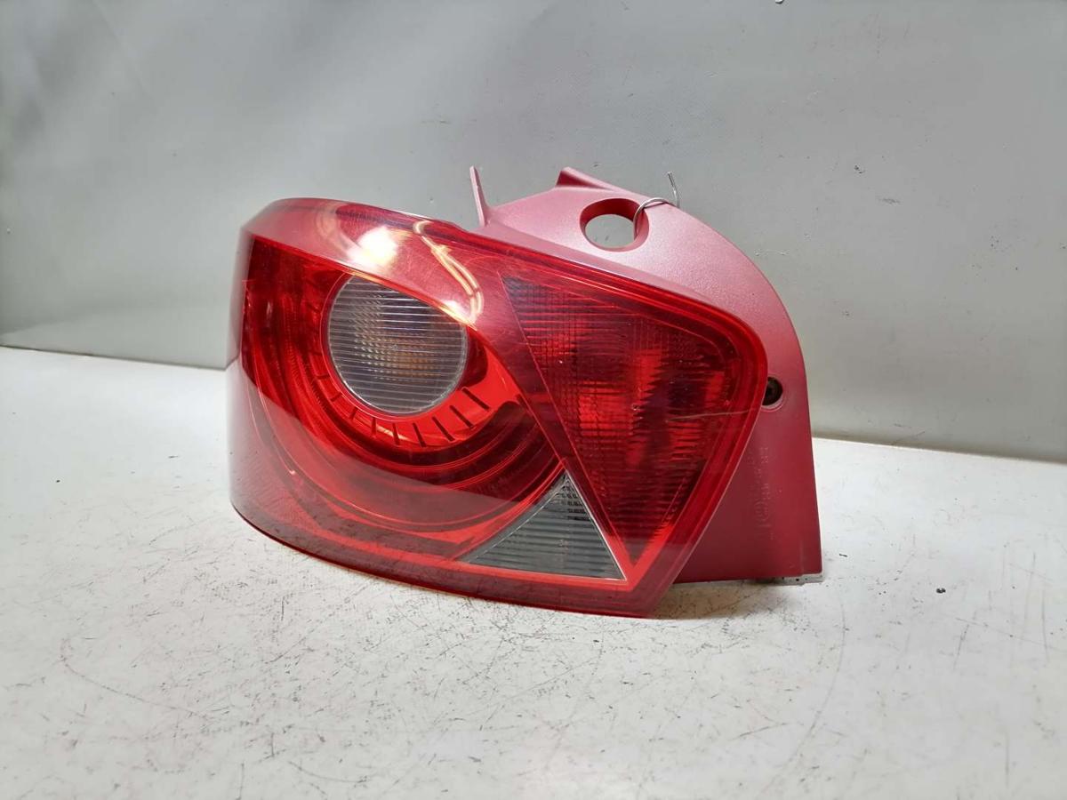 Seat Ibiza 6J original R&uuml;cklicht R&uuml;ckleuchte Heckleuchte links 5 T&uuml;rer BJ09